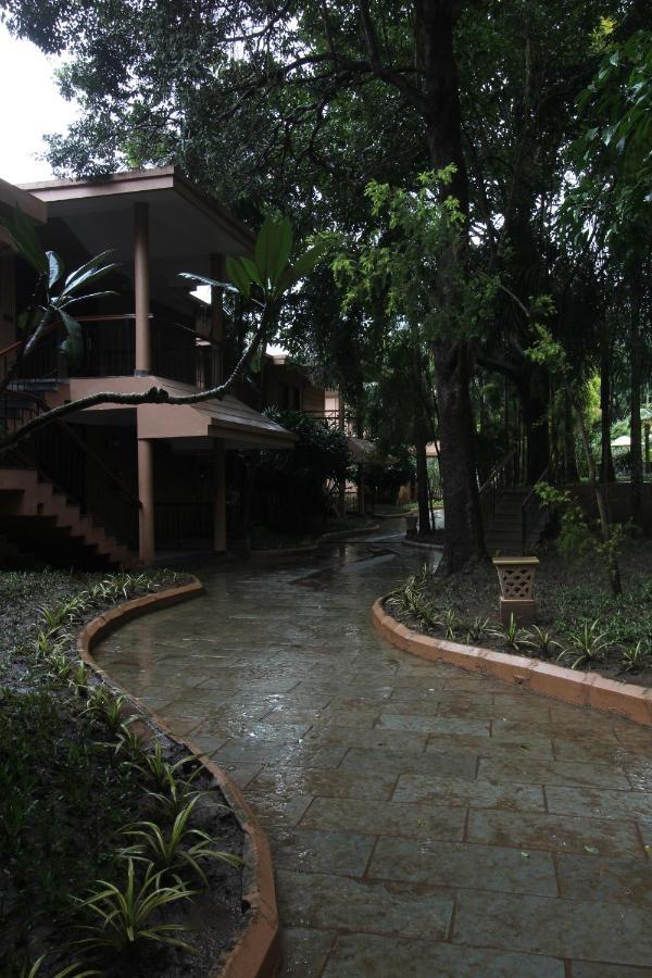 Regenta Jungle Resort Kabini Springs Begur Exterior photo